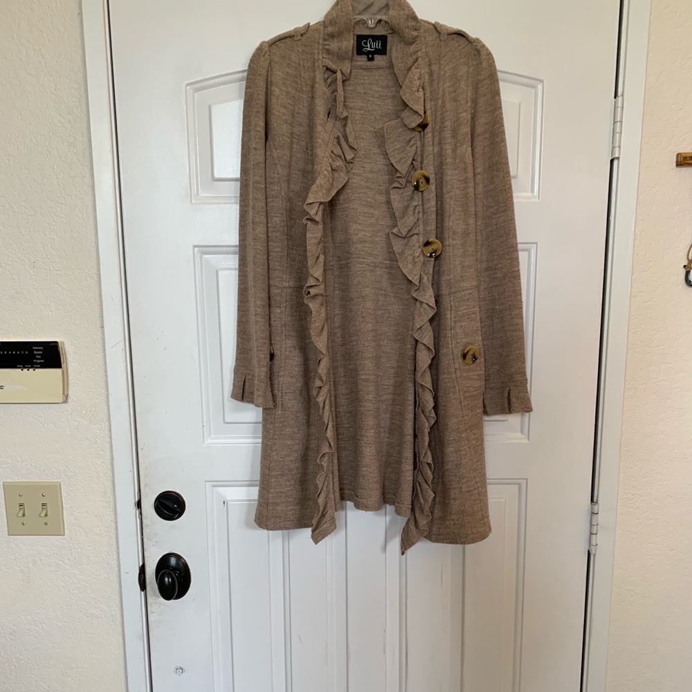 Small camel colored coat